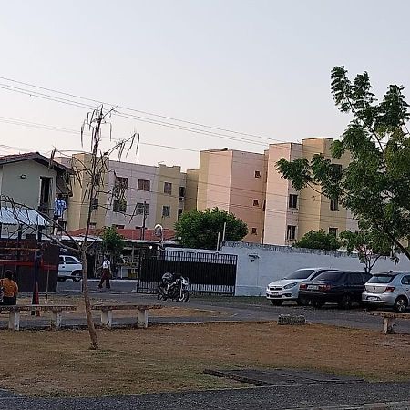 Apartamento Caucaia-Ce, Proximo A Praia De Cumbuco Fortaleza  Buitenkant foto
