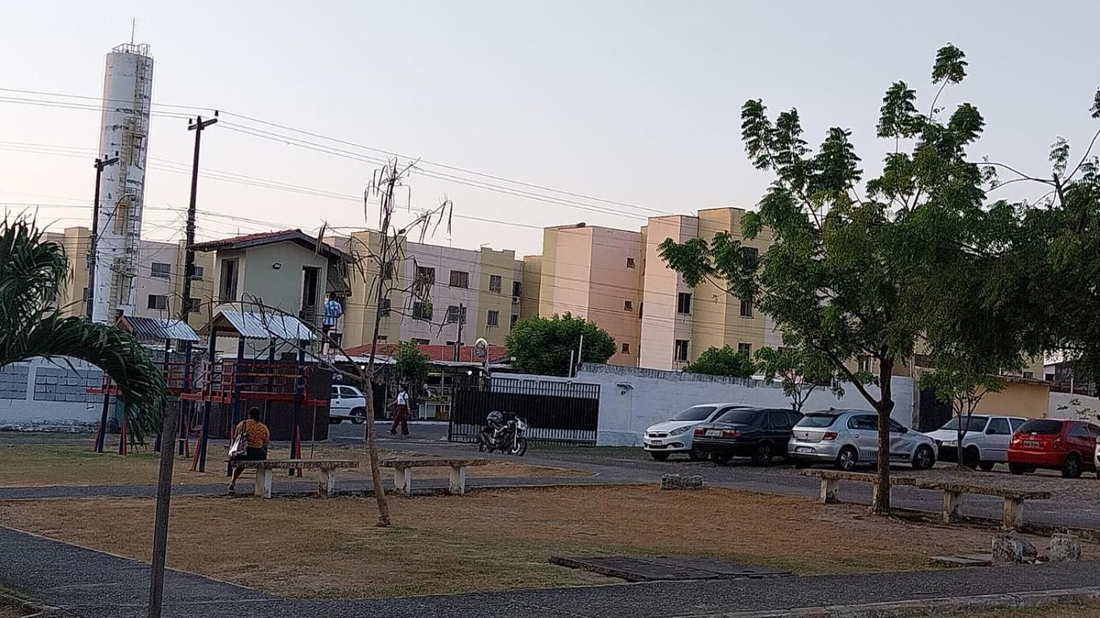 Apartamento Caucaia-Ce, Proximo A Praia De Cumbuco Fortaleza  Buitenkant foto